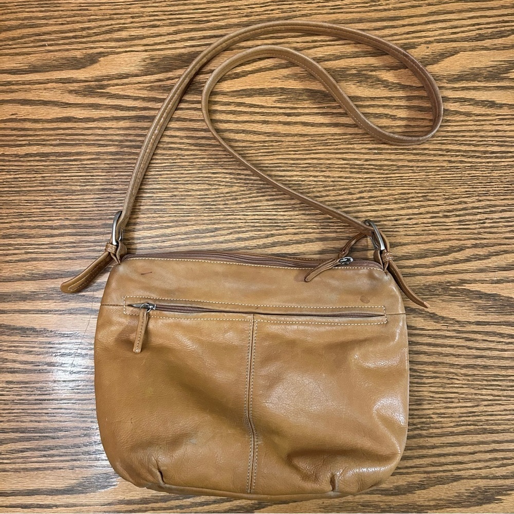 Tignanello Light Brown Leather Crossbody  Shoulder Bag Adjustable Strap